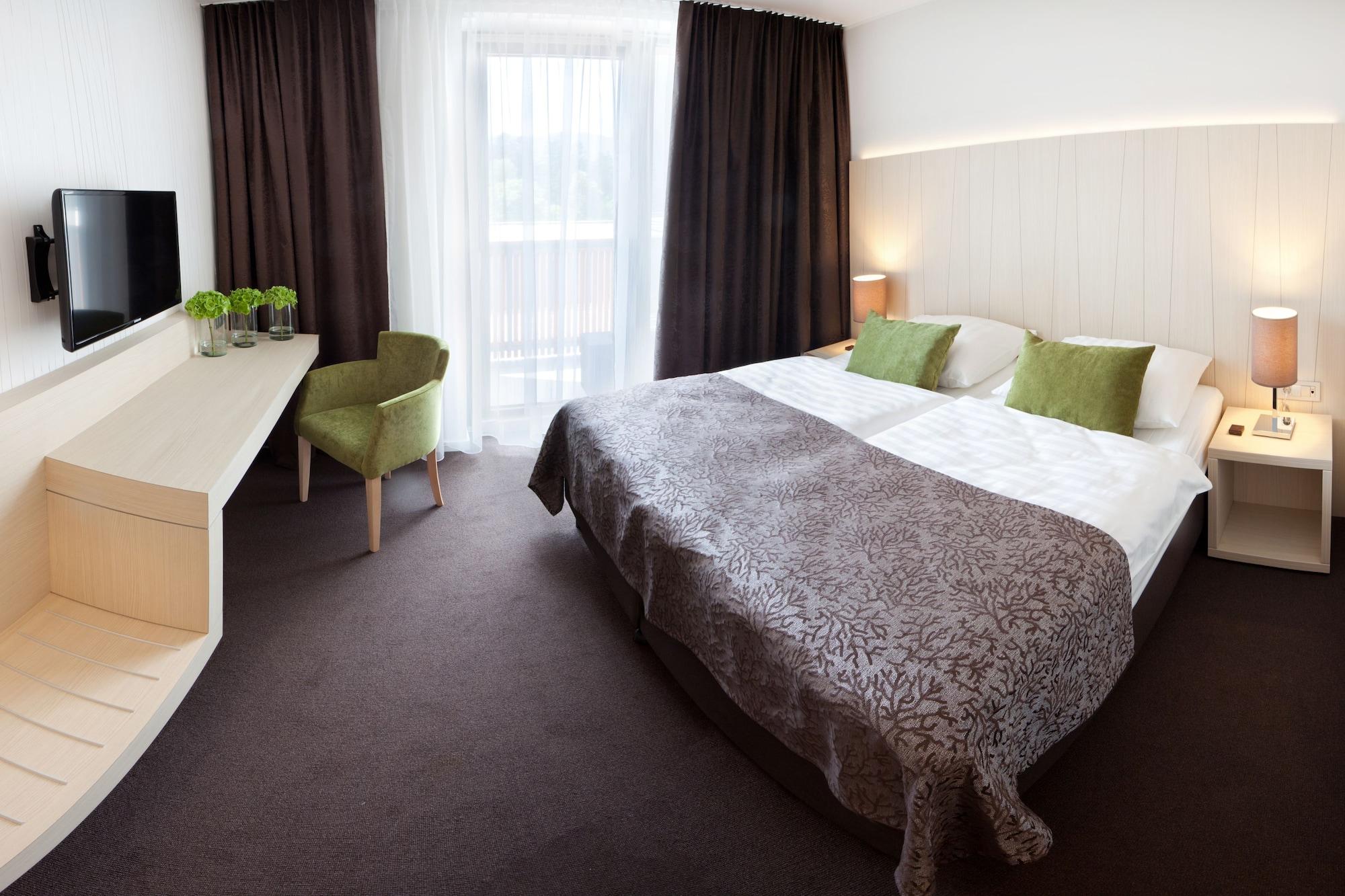 Hotel Astoria Superior Bled Bagian luar foto