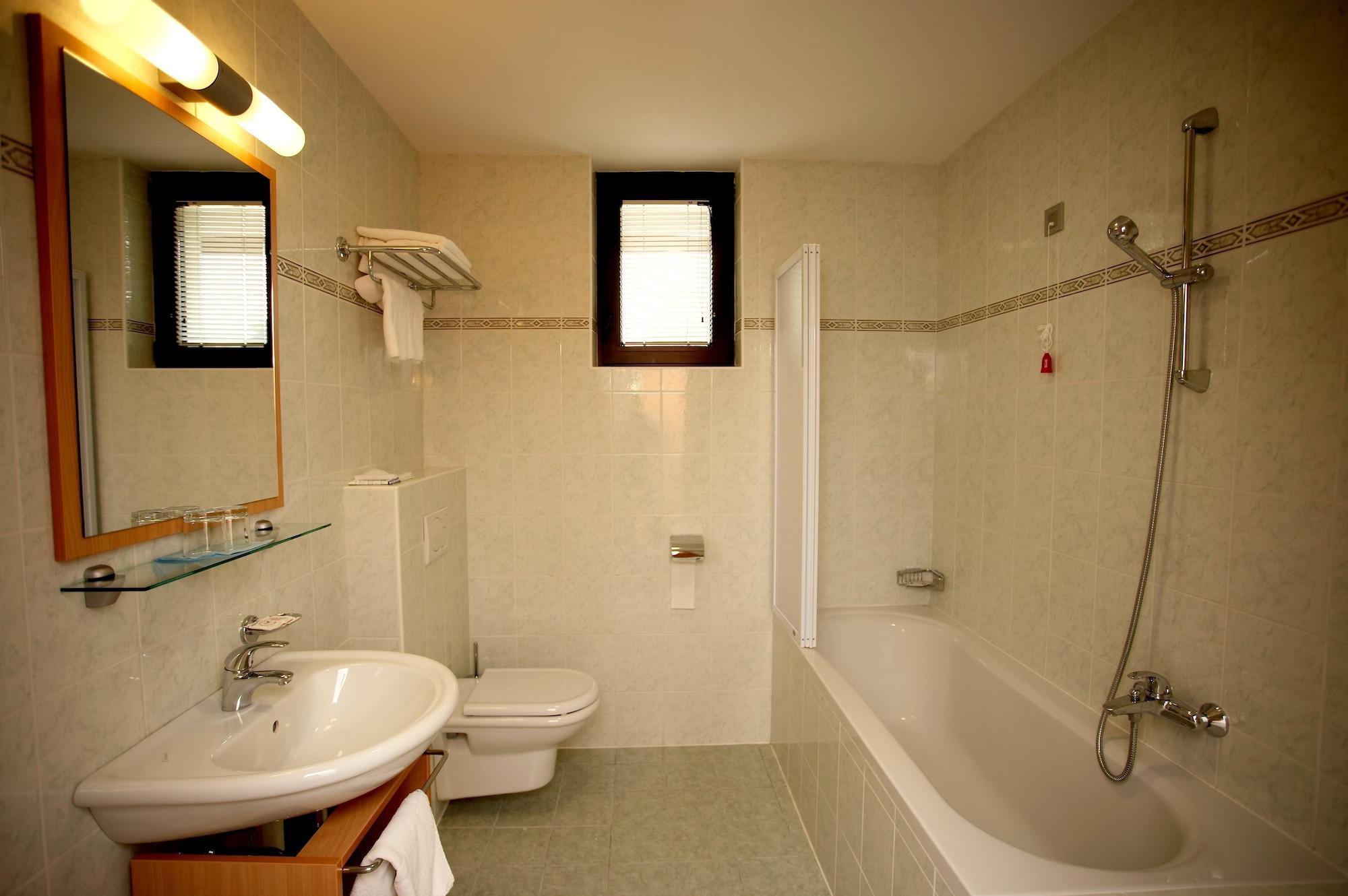 Hotel Astoria Superior Bled Bagian luar foto