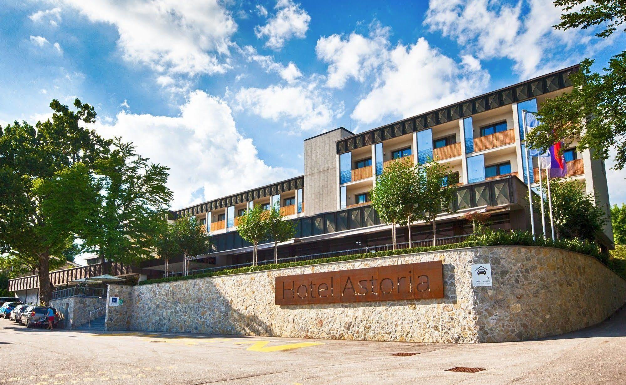 Hotel Astoria Superior Bled Bagian luar foto